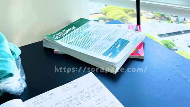 ハワイ留学先で英語学習中の様子(筆者撮影)